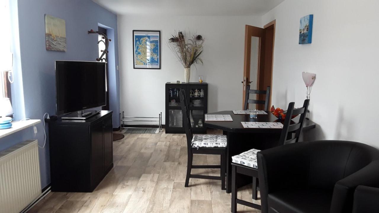 Ferienwohnung Путбус Екстериор снимка